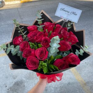 Ramo de 24 rosas rojas