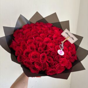 Ramo 100 rosas rojas